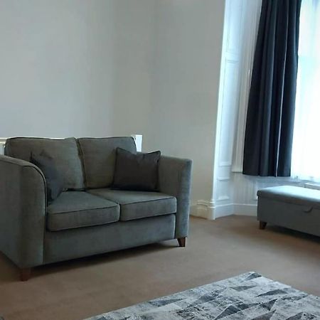 Stylish Apartment In City Centre With Parking เพรสตัน ภายนอก รูปภาพ